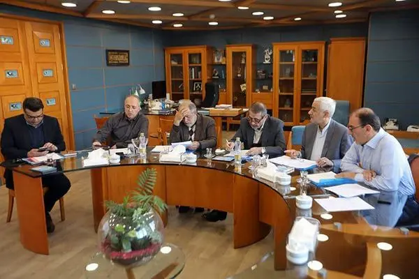 تلاش برای تعیین مناسب ترین قیمت پیشنهادی در مناقصات پیمانکاری