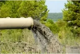 جلوگیری از ورود فاضلاب های شهری به مجاری آب های زیرزمینی در منطقه 4