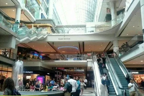 تونل زیرزمینی کانادا برای رفاه حال شهروندان+عکس