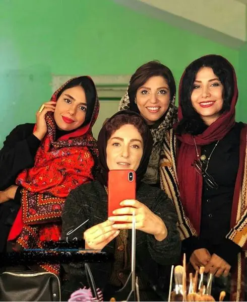 دفاع شقایق دهقان از بهاره رهنما +عکس