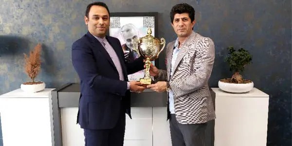 کسب مقام نایب قهرمانی تیم تکواندو بیمه تجارتنو