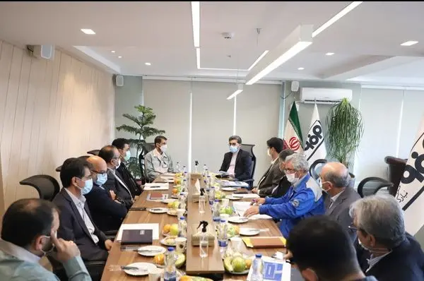  ایران‌خودرو و فولاد مبارکه دو بازوی استراتژیک برای توسعه اقتصادی کشور