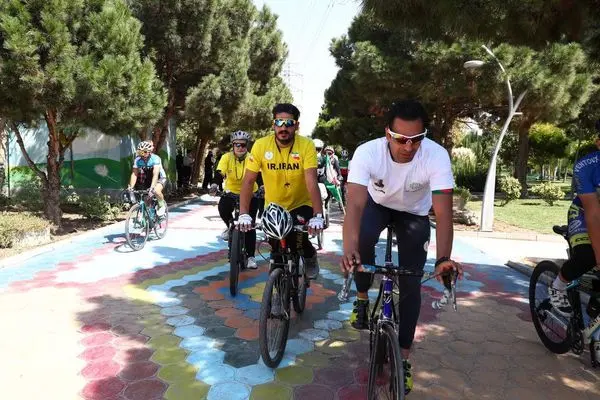 اجرای طرح " همگام با ورزش" در منطقه ۱۳