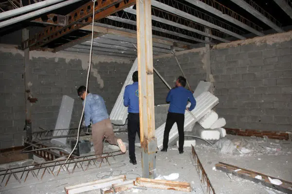 کنترل و کاهش ساخت و سازهای غیر مجاز در محدوده ناحیه 6 منطقه 4