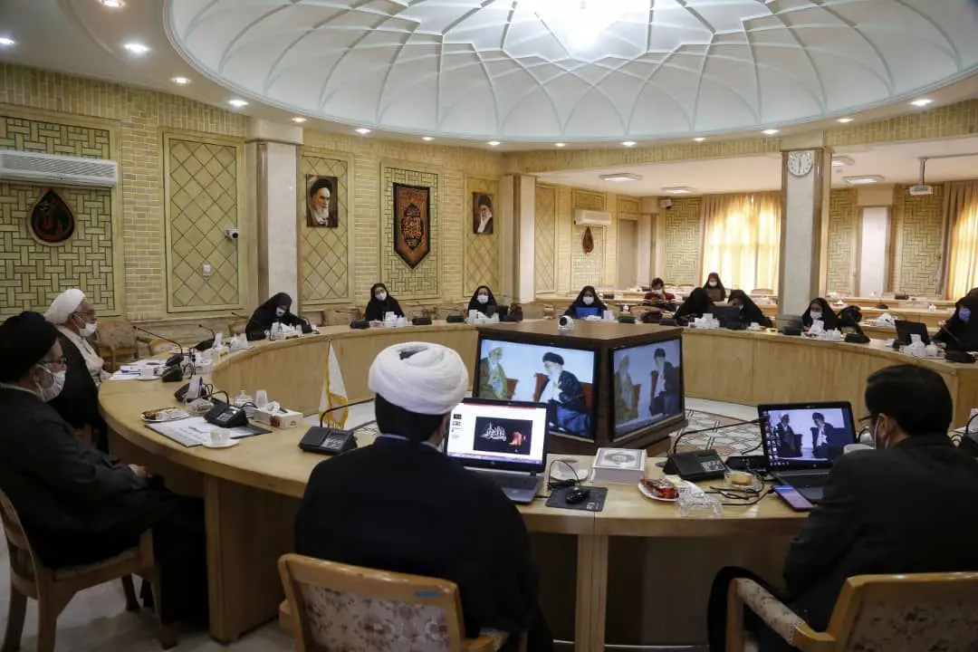 گزارش نشست خبری مدیرجامعه الزهرا (س) بااصحاب رسانه

