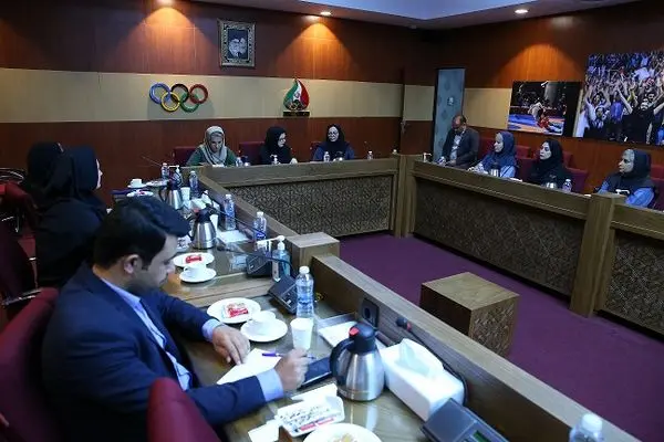 نشست مشترک مسئولان موزه ملی ورزش و پژوهشکده میراث فرهنگی و مرکز مرمت و حفظ آثار برگزار شد