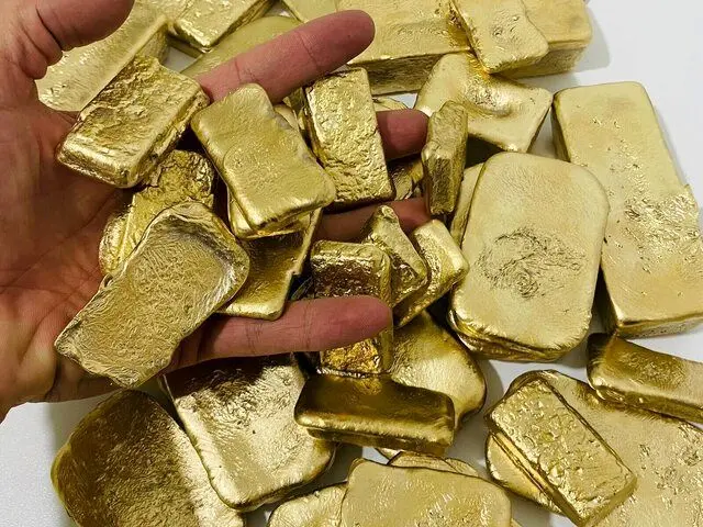 سرمایه‌گذاری روی طلای آبشده؛ سود کم، خطر زیاد