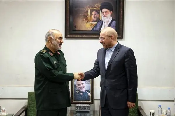 مجلس آماده است که با قاطعیت برخورد کند