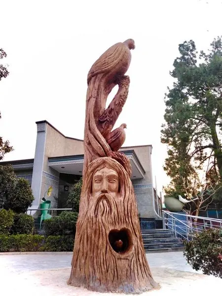 رخت عید بر قامت پارک شهر و گذرگاههای تاریخی پیرامون آن