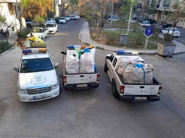 گشتهای شبانهروزی جمعآوری معتادین متجاهر در نقاط اصلی منطقه۸