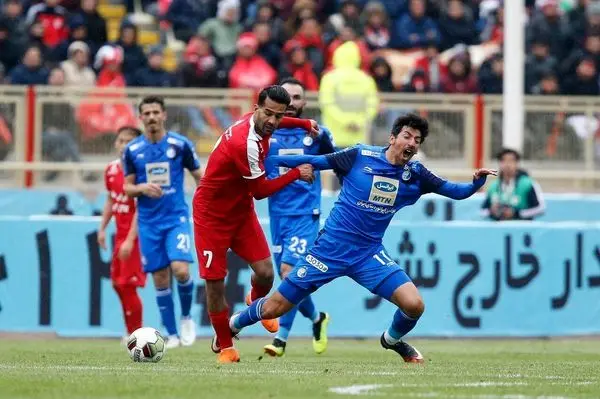 تراکتوری ها، ستاره استقلال را سانسور کردند+ عکس