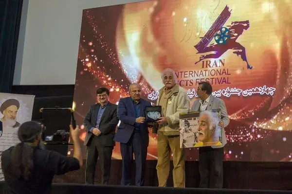 مناف هاشمی: باعزم راسخ از این جشنواره حمایت میکنیم