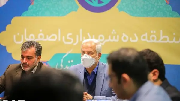 تلاش برای کاهش فاصله طبقاتی در منطقه 10 شهر اصفهان