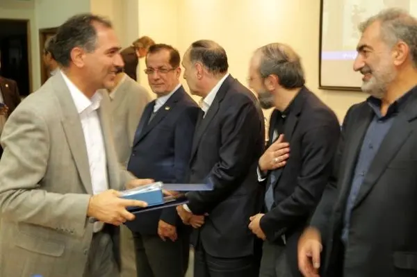 درخشش مخابرات منطقه مرکزی در ارزیابی عملکرد مناطق مخابراتی کشور