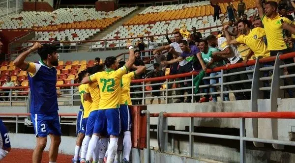 بازیکنان نفت آبادان ممنوع المصاحبه شدند