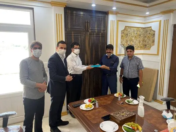 پرداخت خسارت کارخانه فرش کاشان توسط بیمه دی