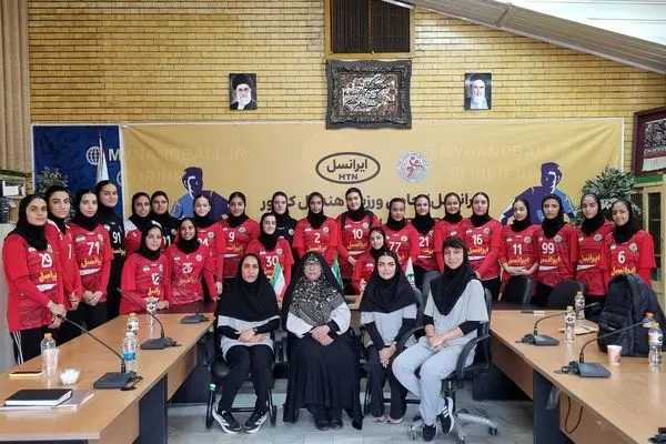 حضور نایب رئیس کمیته ملی المپیک در اردوی تیم ملی هندبال دختران