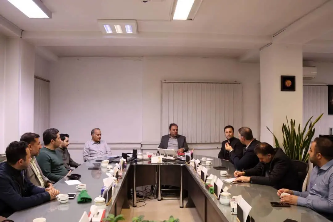 نشست شبانه و اضطراری ارتقا نگهداشت شهر در منطقه ۴ پایتخت