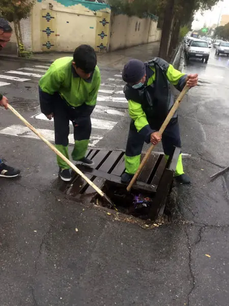 رسوب برداری  از انهار و مسیل های شمال شرق تهران