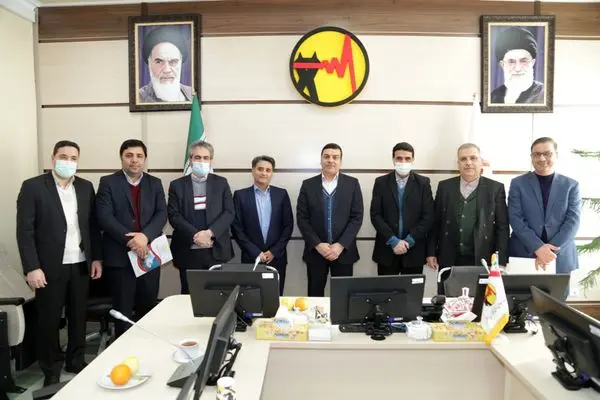 مراسم معارفه و تکریم معاونت مالی و پشتیبانی برق باختر برگزارشد