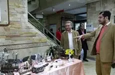 برگزاری نمایشگاه دست آفریدهای کارگری از دورریختنی های صنعتی در منطقه ۲۱