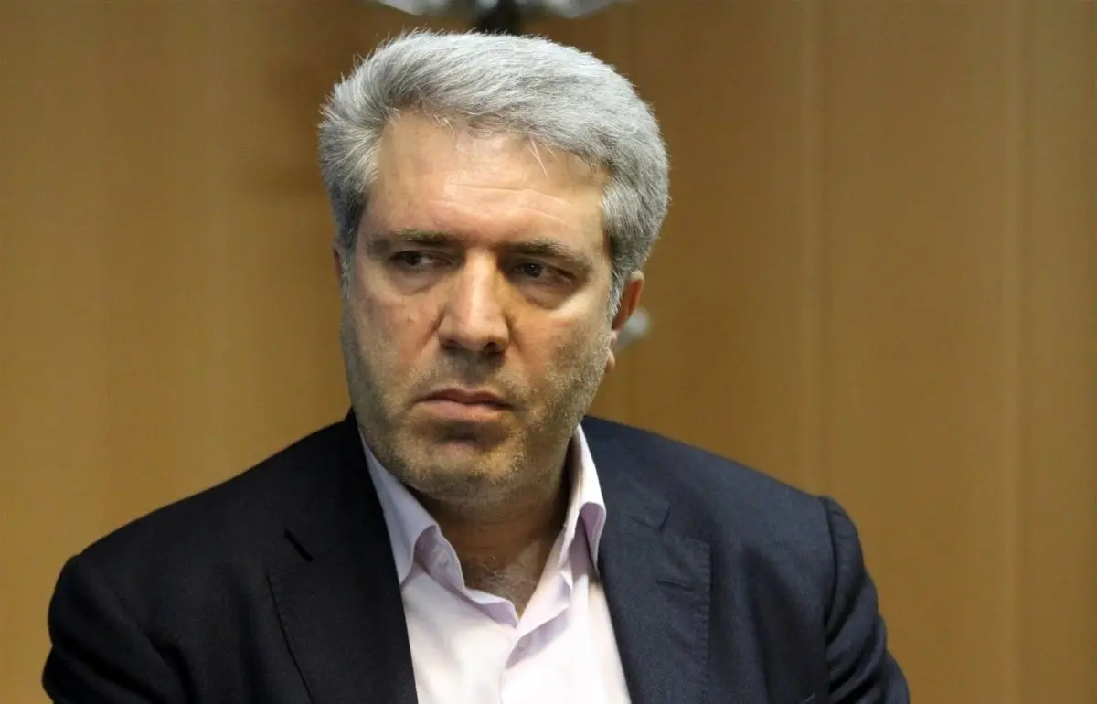 درآمد هر گردشگر برابر با 30 بشکه نفت است