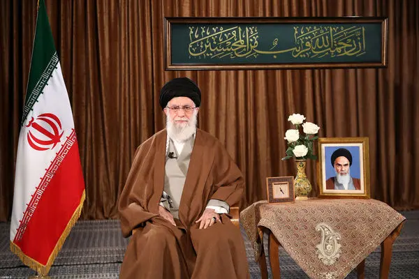 آمریکایی ها اگر امکاناتی دارند به مردم خودشان برسند