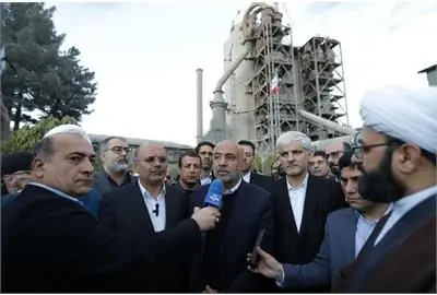 نوسازی واحدهای فرسوده صنعت سیمان در اولویت برنامه های دولت است

