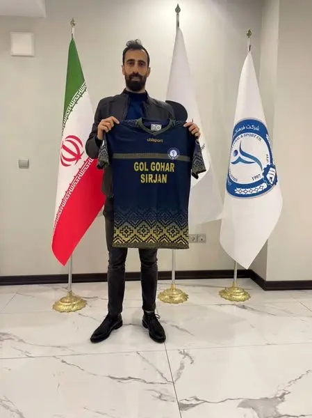 مهاجم استقلال به گل گهر پیوست