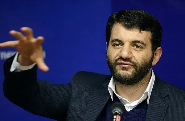 دولت برای مهار گرانی ها برنامه ندارد/ تنها راه کنترل بازار آشفته امروز از مسیر دولت می گذرد