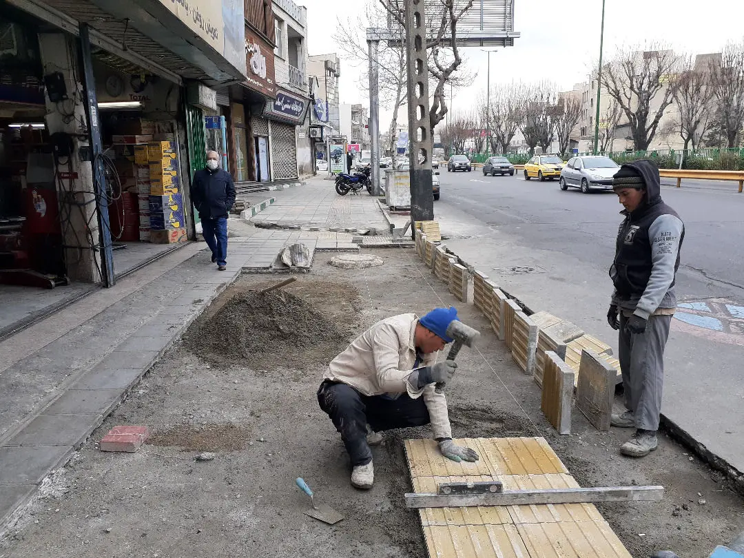مرمت و ایمن سازی پیاده روهای شمال شرق  تهران  برای تردد افراد کم توان

