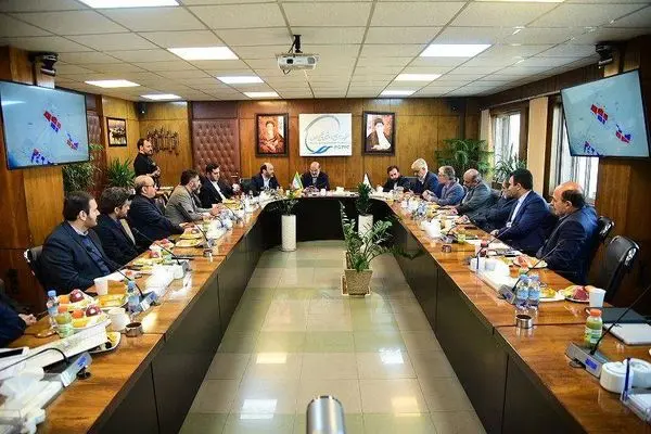 آغاز همکاری برای احداث پارک پتروشیمیایی متانول و صنایع پایین دستی در منطقه ویژه اقتصادی صنایع انرژیبر پارسیان