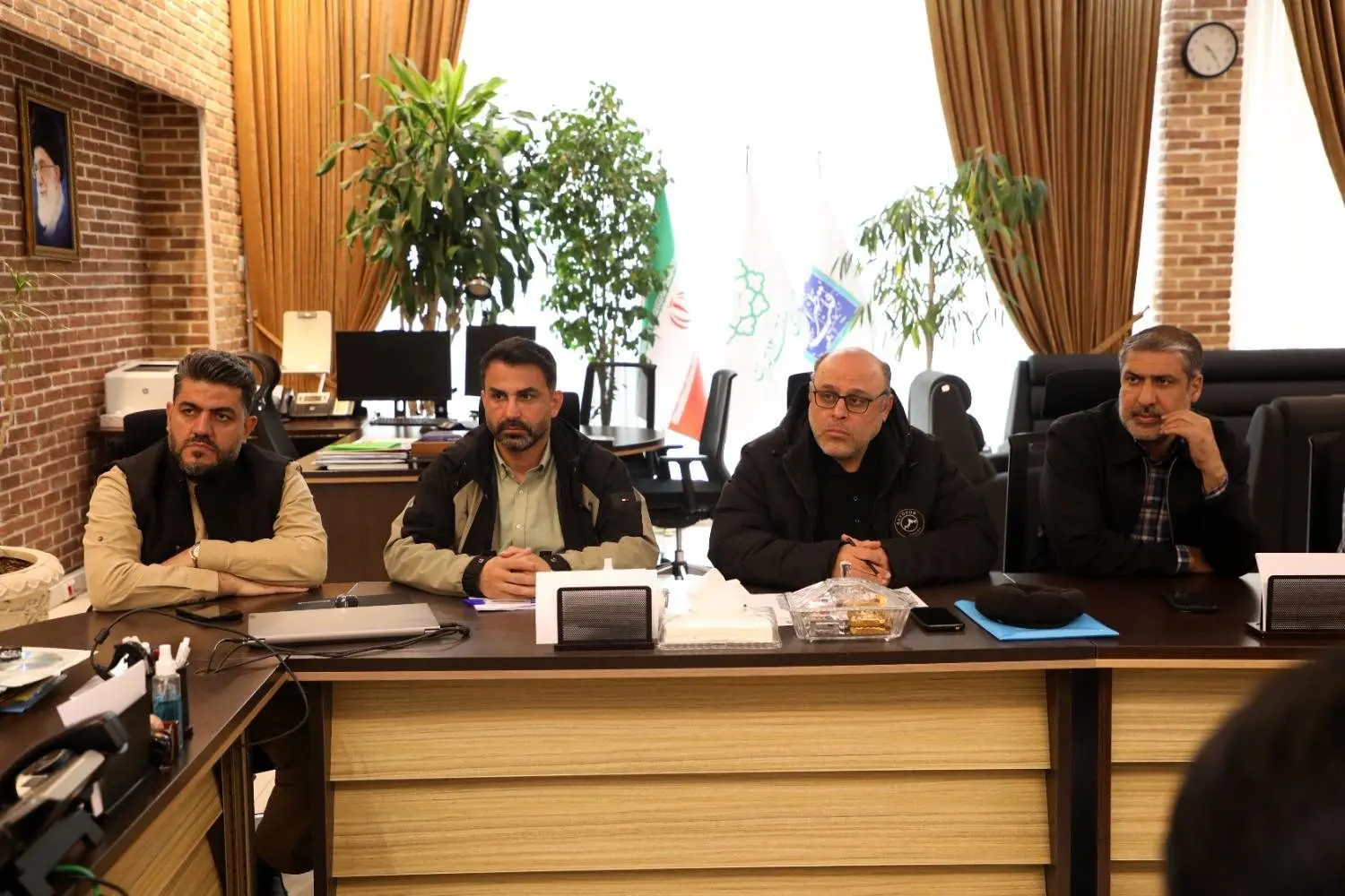 تسریع در روند خدمت رسانی به آسیب دیگان جنگ رمضان؛ اولویت منطقه ۱۲