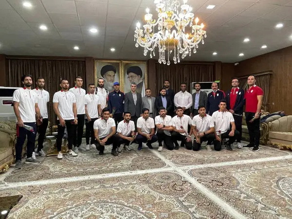 ملی پوشان ساحلی وارد قشم شدند