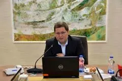 اولویت ارائه تسهیلات درنظر داشتن اهلیت و صلاحیت مشتریان است
