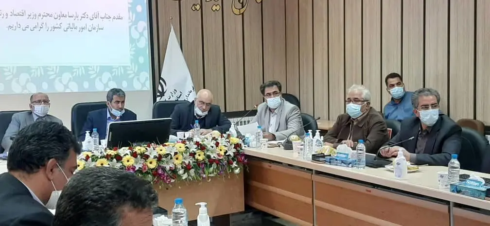 آب شیرین خلیج فارس بهمن ماه امسال وارد استان یزد میشود.  