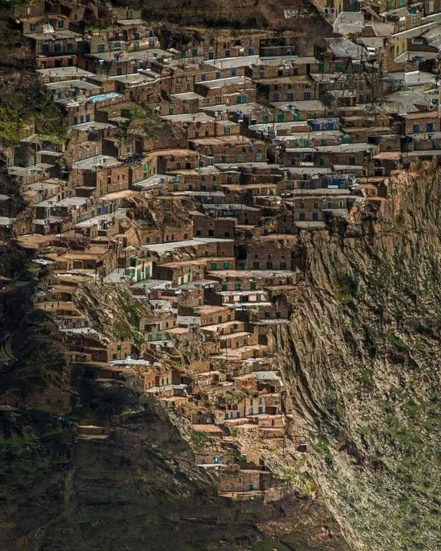 تنها روستای ایران که 3 کلیسا دارد+عکس