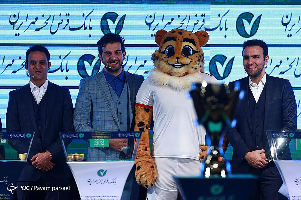 مراسم قرعه‌کشی بازی‌های لیگ برتر فوتبال ایران+عکس