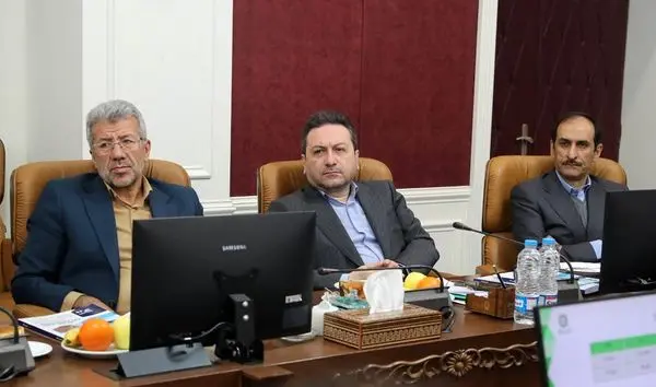 تاکید سرپرست بانک ملی ایران بر حمایت از تحول آفرینی و بهبود معیشت و تامین رفاه کارکنان بانک