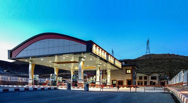 
تداوم رشد افسارگسیخته مصرف بنزین + عکس
