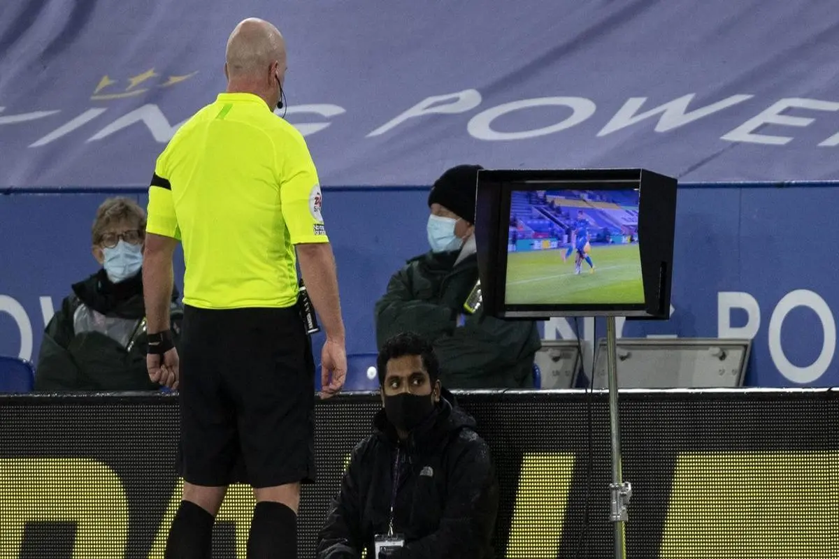 برگزاری دیدار پرسپولیس و استقلال با VAR