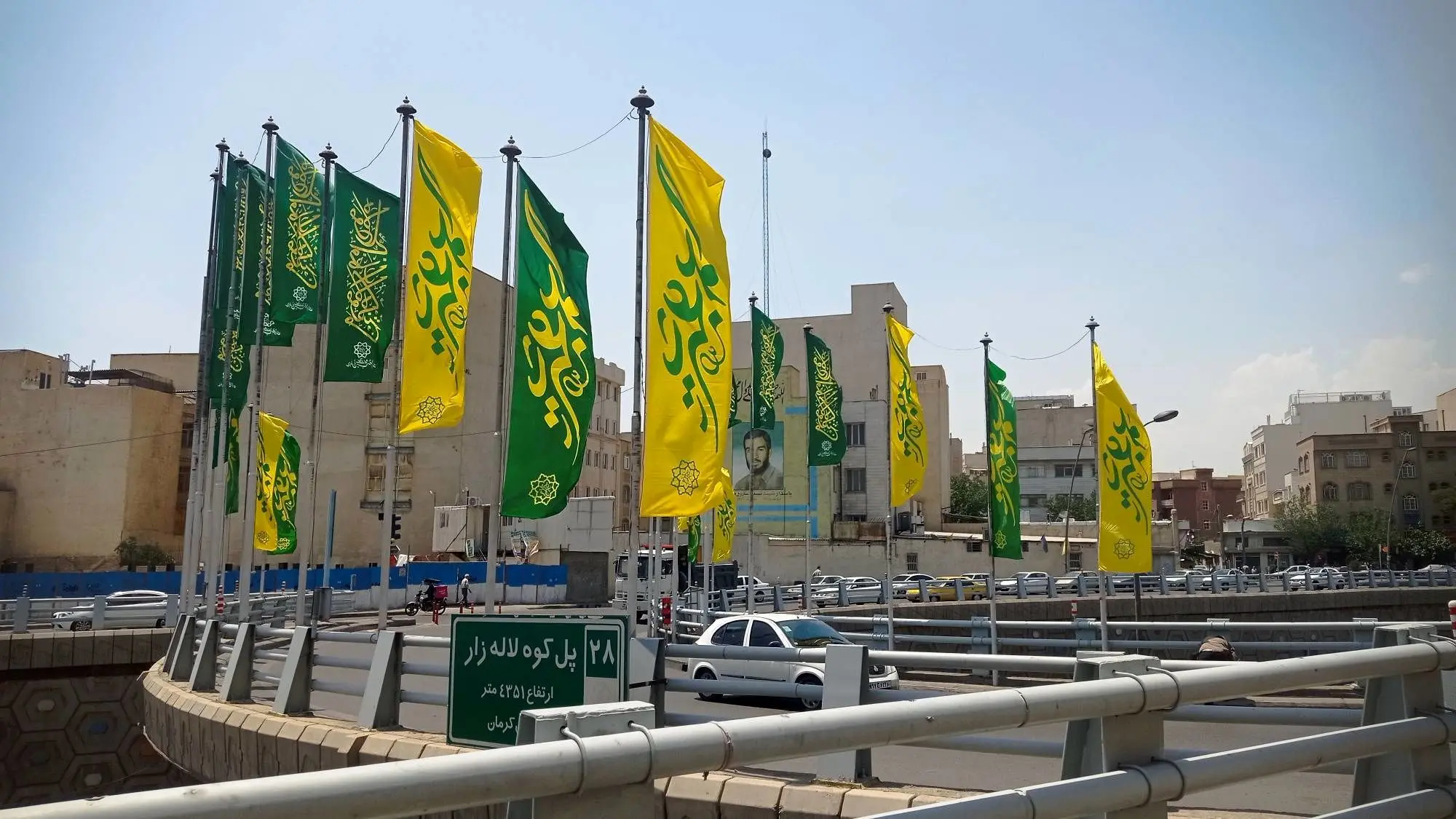 اهالی متدین دارالمومنین تهران آماده مهمانی غدیر می شوند