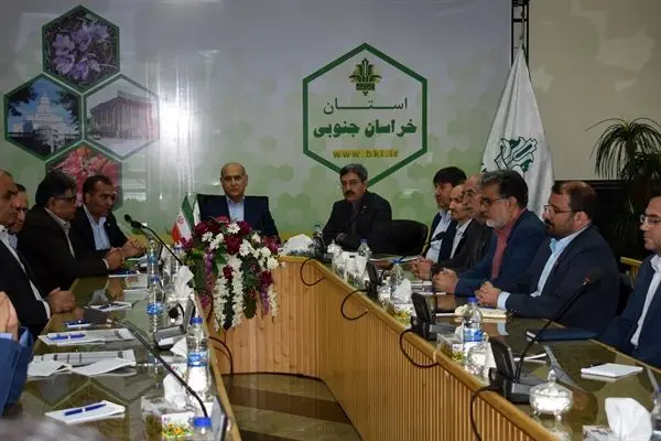 بهترین اقدام در موقعیت کنونی کشور، حمایت از تولید ملی است
