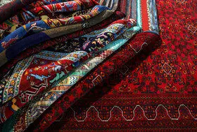 تلاش برای توقف روند نزولی صادرات فرش دستباف در سال جاری

