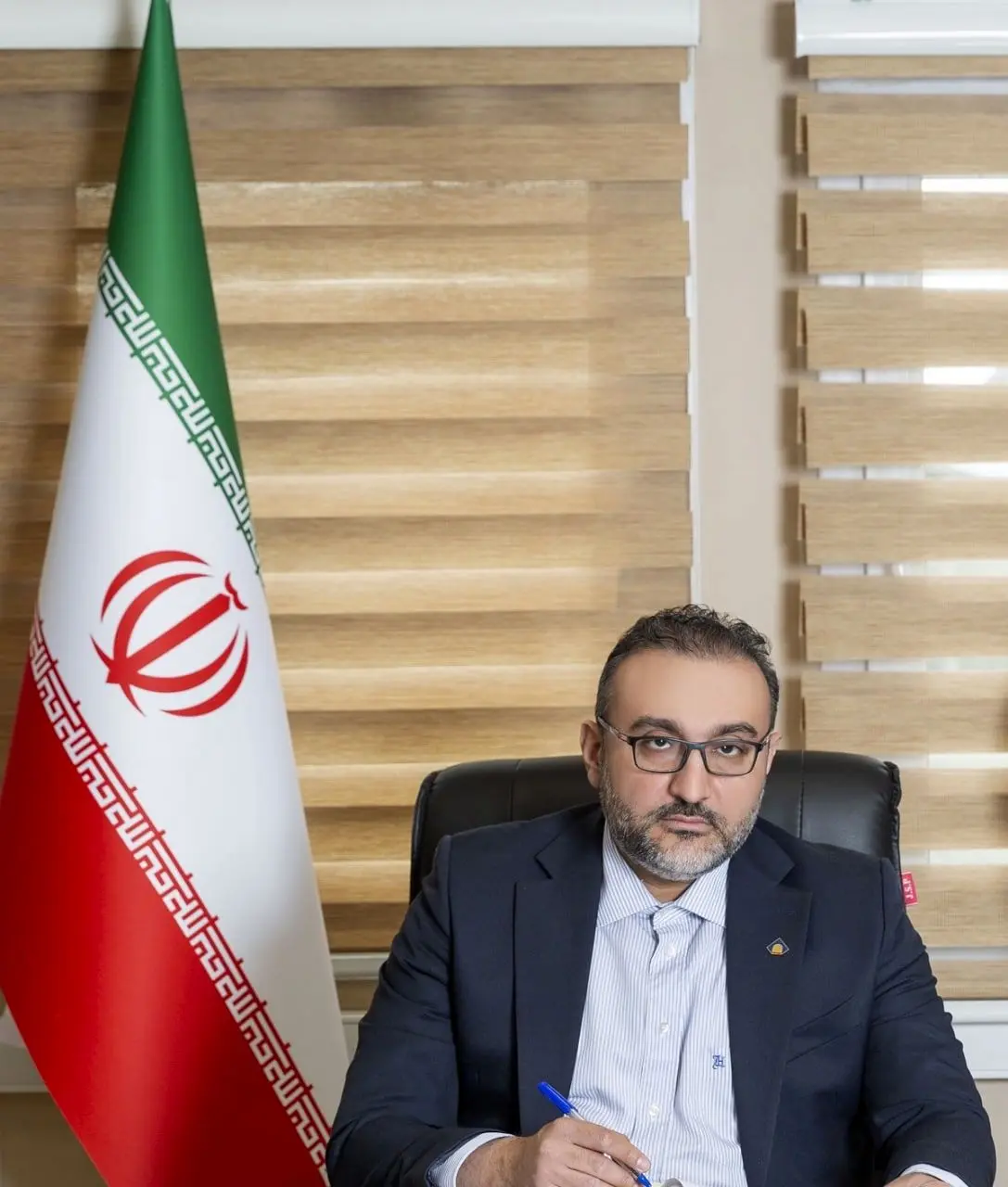 بدنبال هم افزایی در جهت رشد و توسعه چادرملو خواهم بود