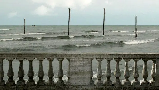 اکران آخرین ساخته کیارستمی
در
«هنروتجربه» 