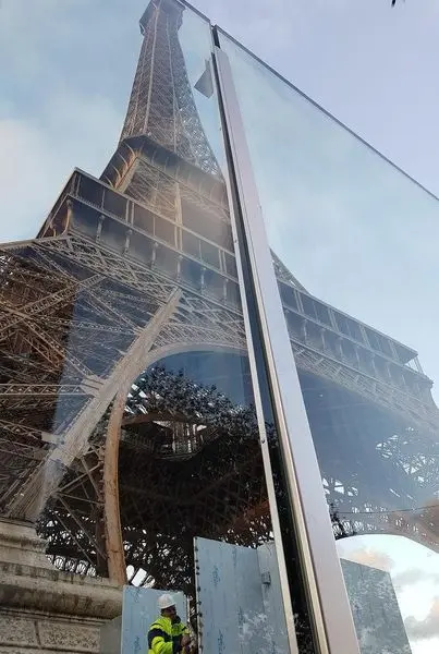 برج ایفل امنیتی شد!+عکس