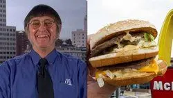 رکورد خوردن ۳۰ هزار همبرگر توسط این مرد+عکس