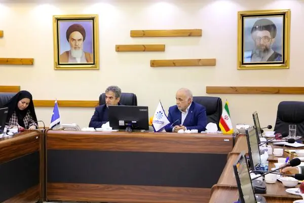 نیازمند تجربیات کارشناسان بیمه حکمت در امر پژوهش و آموزش هستیم