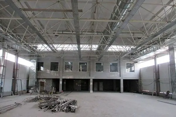  پیشرفت 60 درصدی عملیات احداث ساختمان فروشگاه شهروند در خیابان شهید علی اکبری

